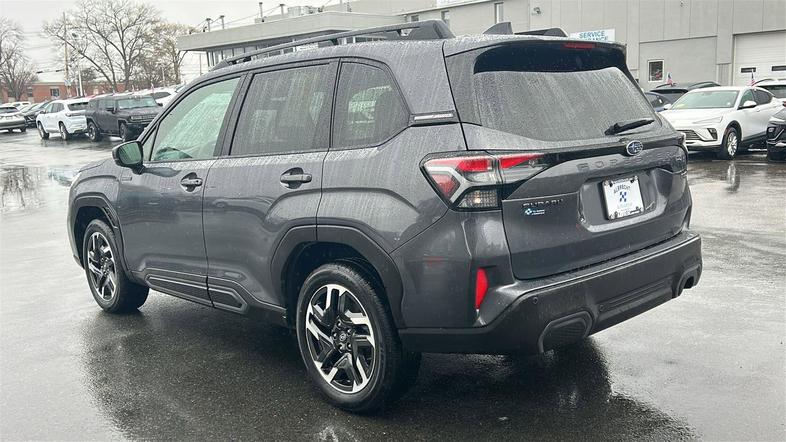 Certified 2025 Subaru Forester Limited AWD/4WD image 5