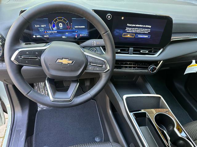 New 2025 Chevrolet Equinox LT image 15