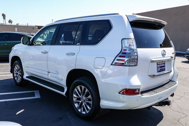 Used 2018 Lexus GX 460 Luxury w/ Preferred Accessory Package AWD/4WD image 4