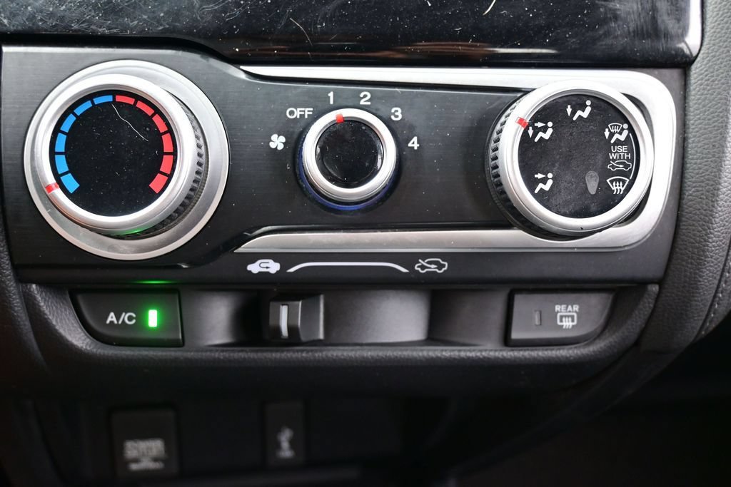 Used 2019 Honda Fit LX image 41