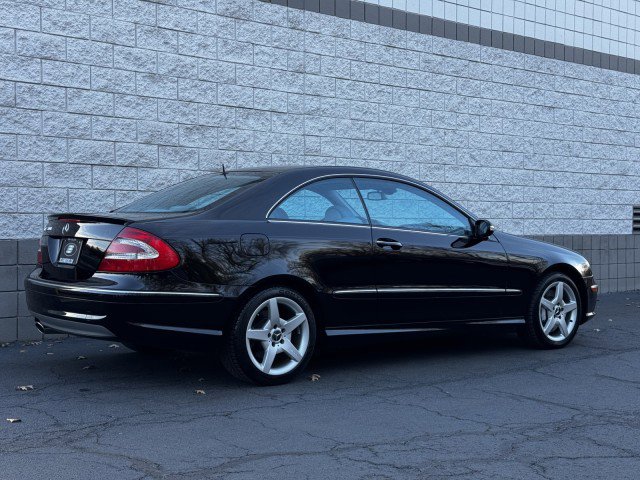 Used 2005 Mercedes-Benz CLK 500 Coupe image 16