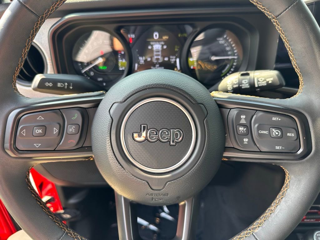 Used 2024 Jeep Wrangler Unlimited image 25