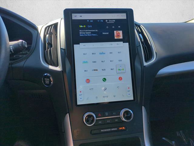 Used 2024 Ford Edge SEL image 14