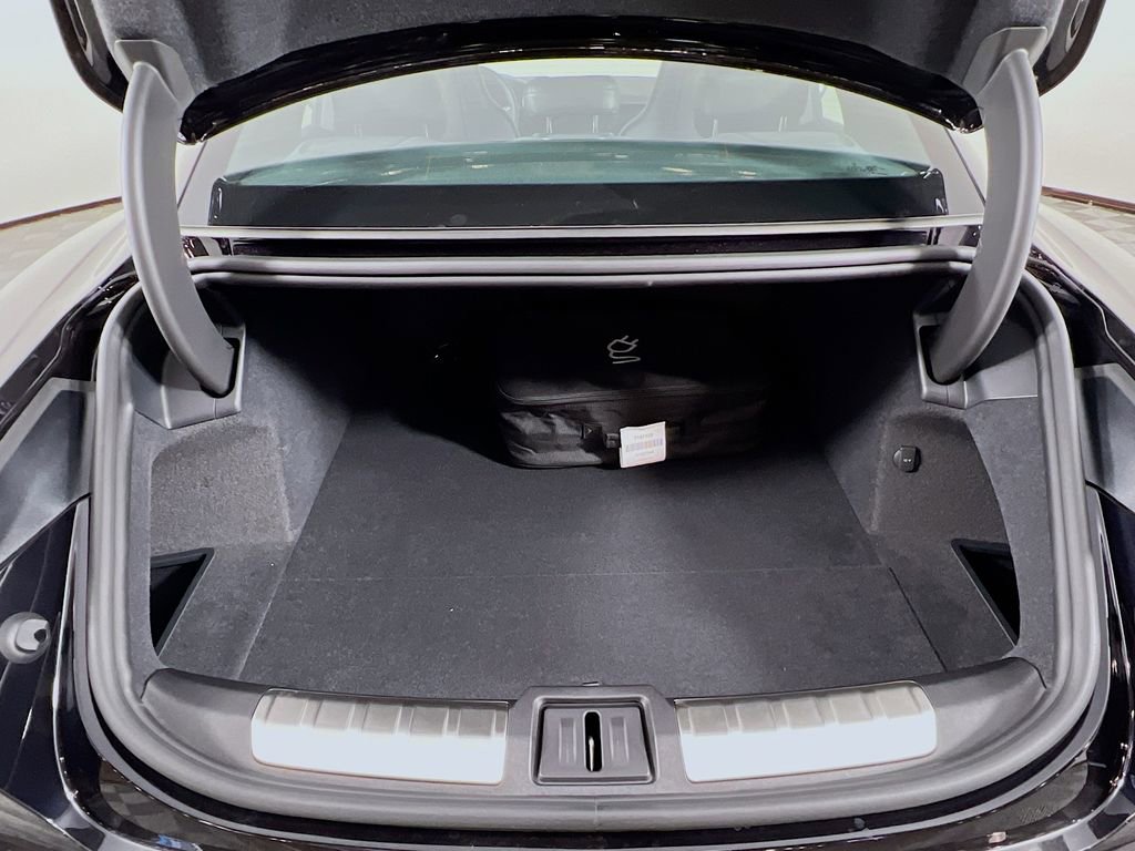 New 2026 Porsche Taycan image 28