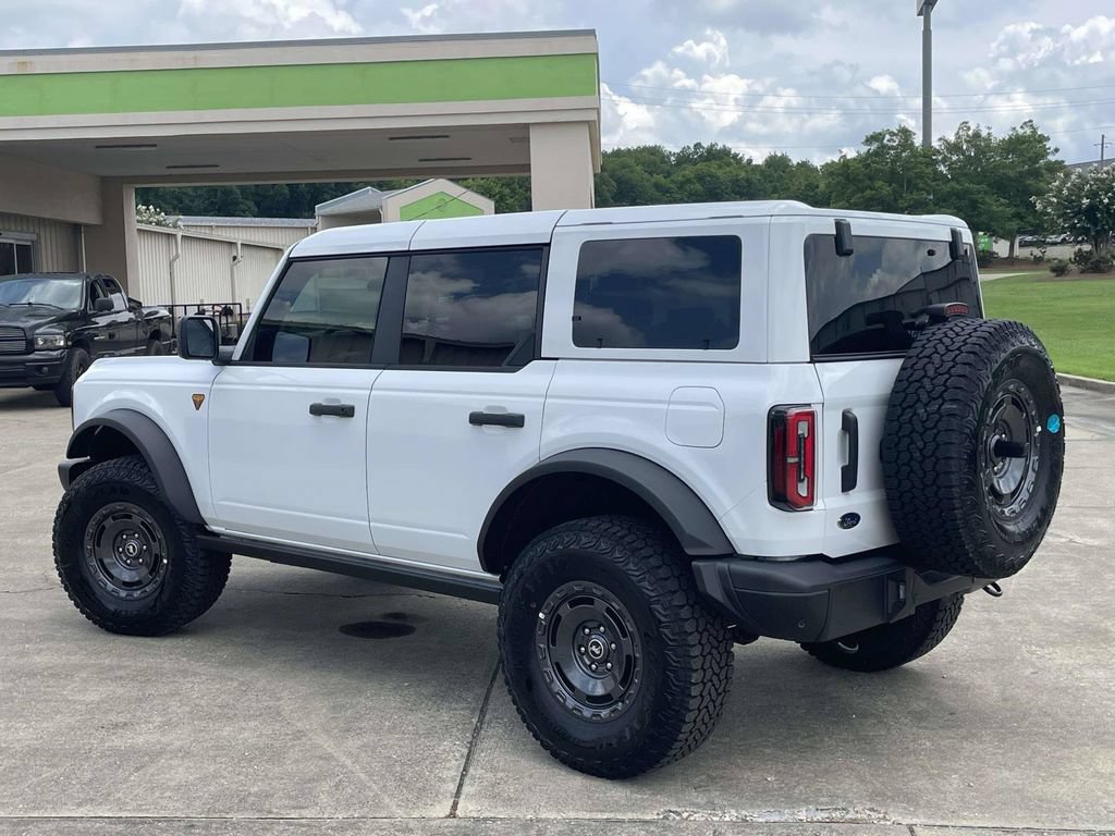 New 2025 Ford Bronco Badlands w/ Sasquatch Package AWD/4WD image 5