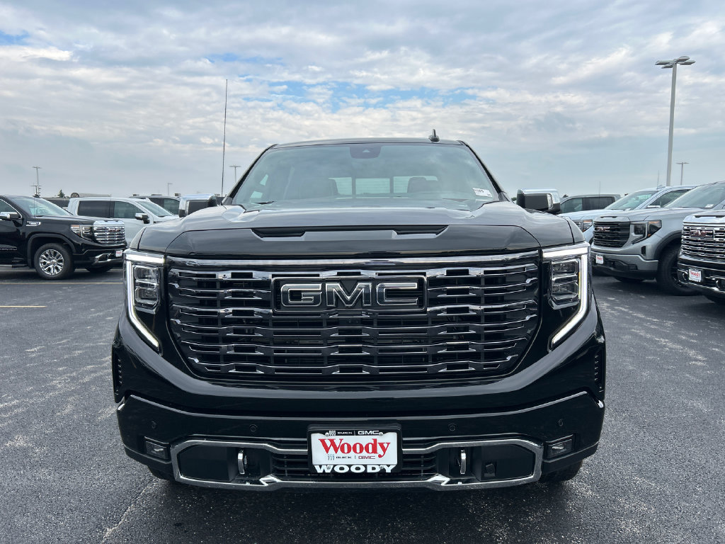 New 2026 GMC Sierra 1500 Denali Ultimate AWD/4WD image 4