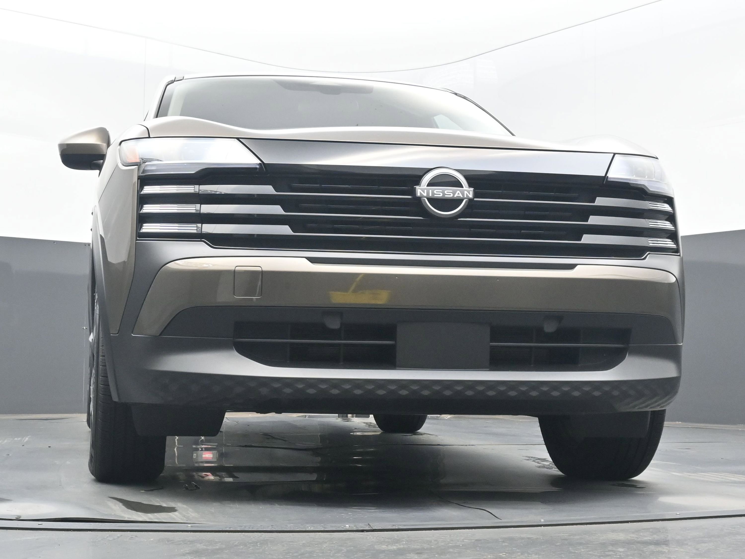 Certified 2025 Nissan Kicks SV image 12