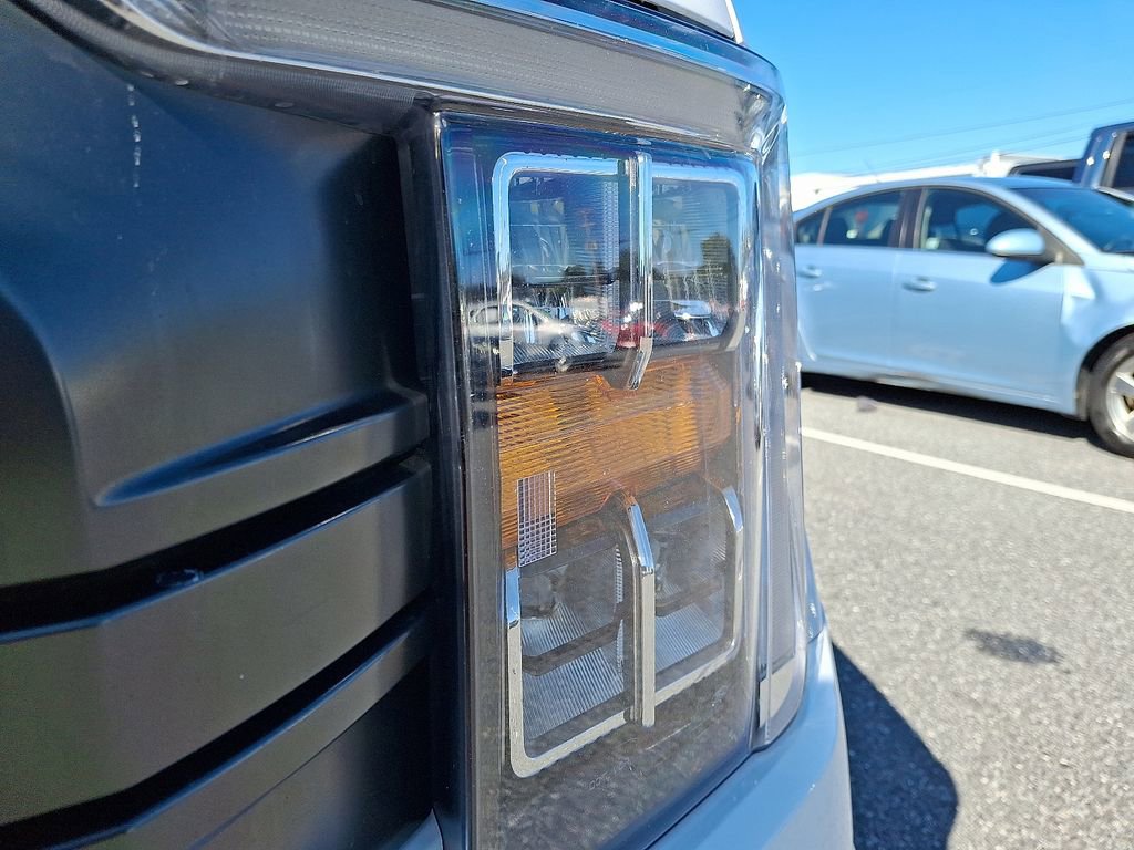 Used 2022 Ford F150 XLT w/ Equipment Group 302A High image 9