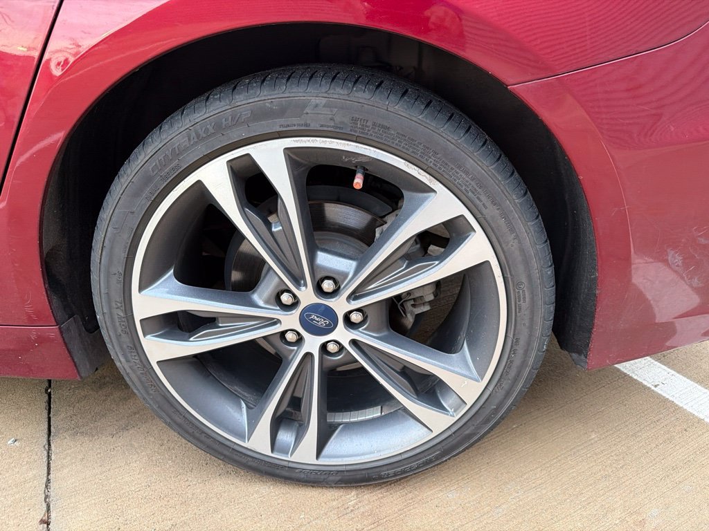 Used 2019 Ford Fusion Titanium AWD/4WD image 8