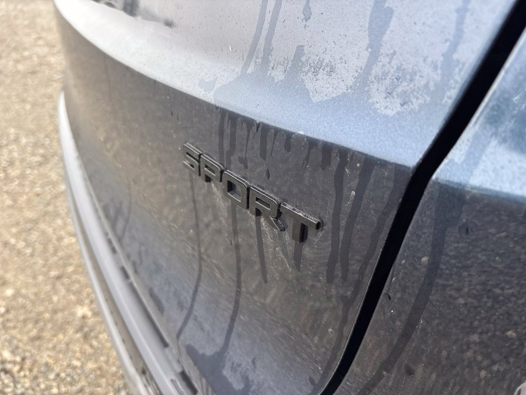 Used 2025 Honda CR-V Sport image 4