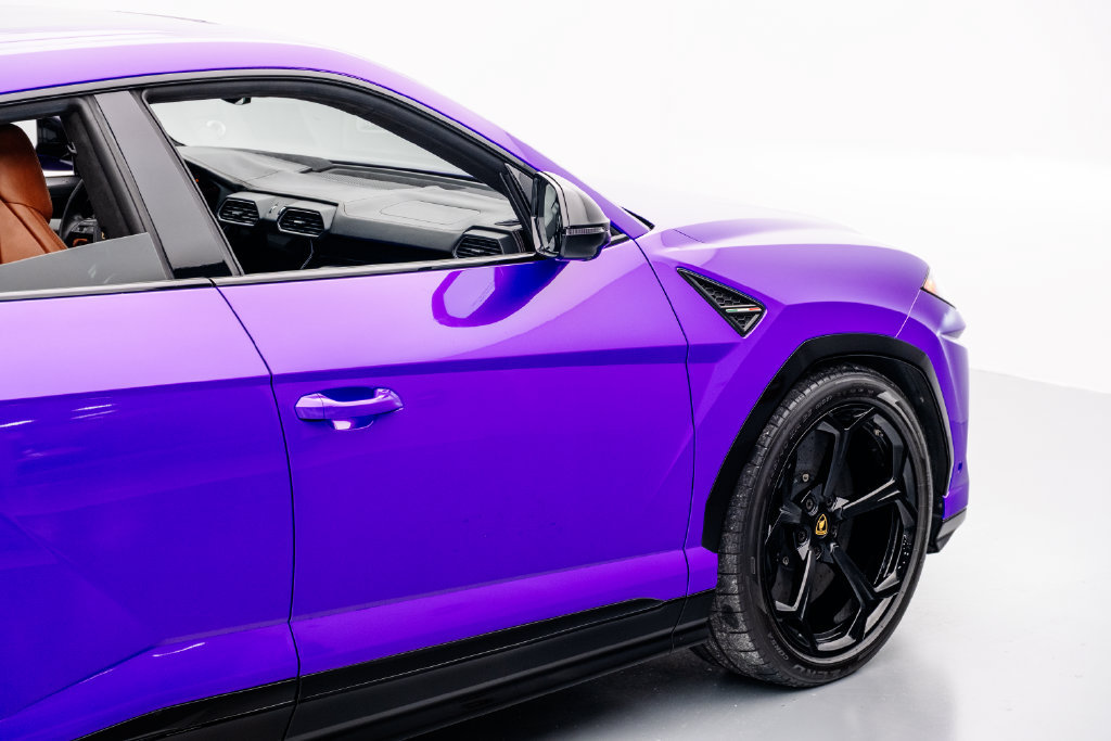 Used 2020 Lamborghini Urus AWD/4WD image 19