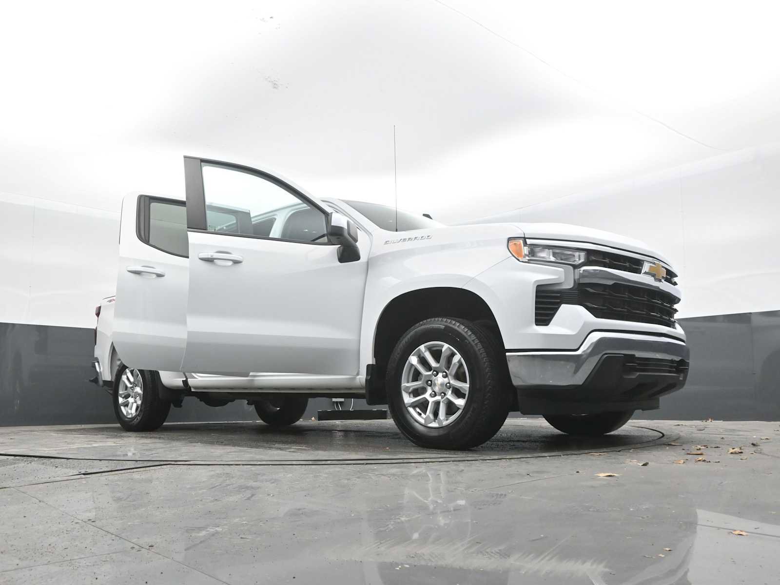 Used 2022 Chevrolet Silverado 1500 LT image 55