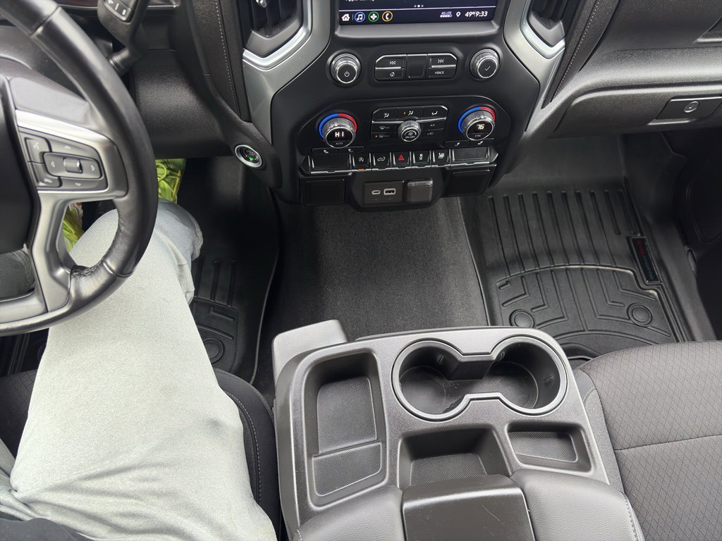 Used 2020 Chevrolet Silverado 1500 LT w/ All-Star Edition image 16