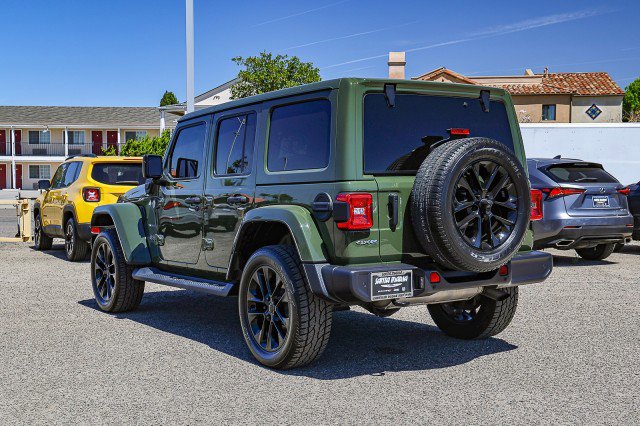 Used 2021 Jeep Wrangler Unlimited Sahara w/ Safety Group AWD/4WD image 6