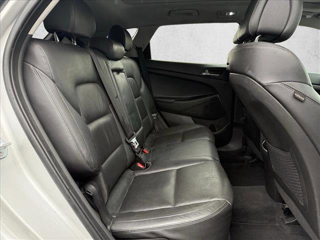Used 2016 Hyundai Tucson Limited w/ Option Group 03 image 15
