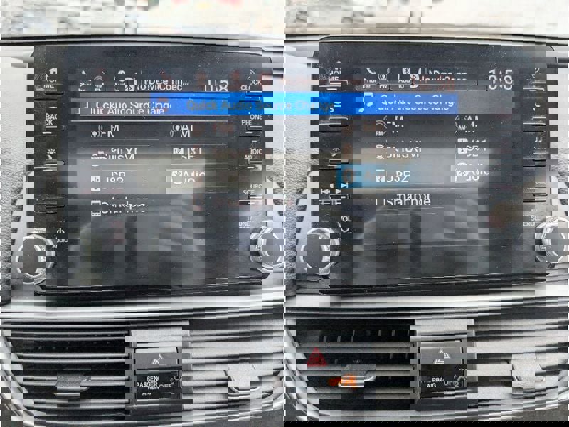 Used 2018 Honda Accord EX-L image 24