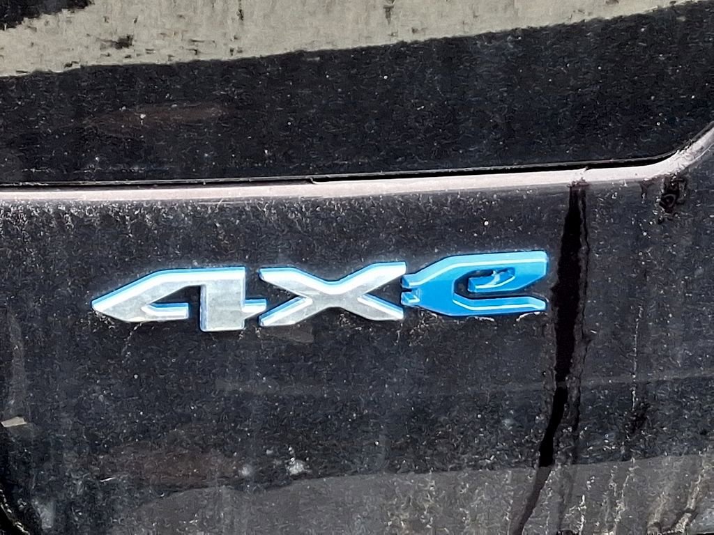 Used 2022 Jeep Grand Cherokee Limited 4xe image 7