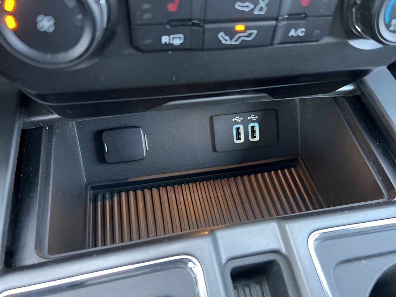 Used 2016 Ford F150 XLT w/ Equipment Group 302A Luxury image 17