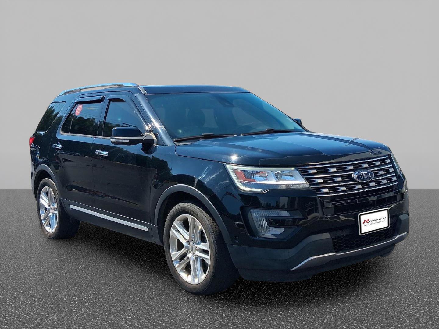 Used 2017 Ford Explorer Limited w/ Equipment Group 301A FWD image 1