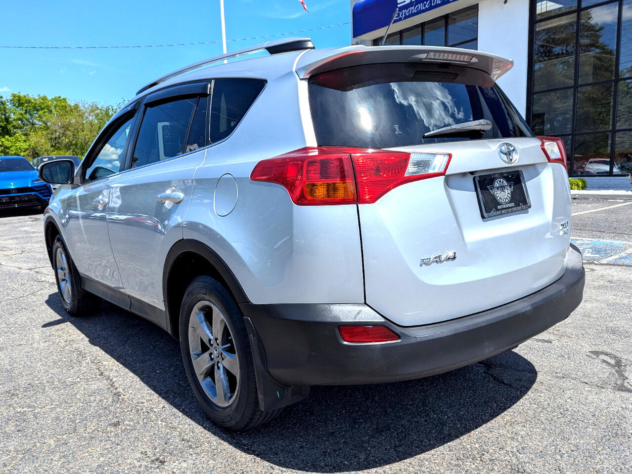 Used 2015 Toyota RAV4 XLE image 10