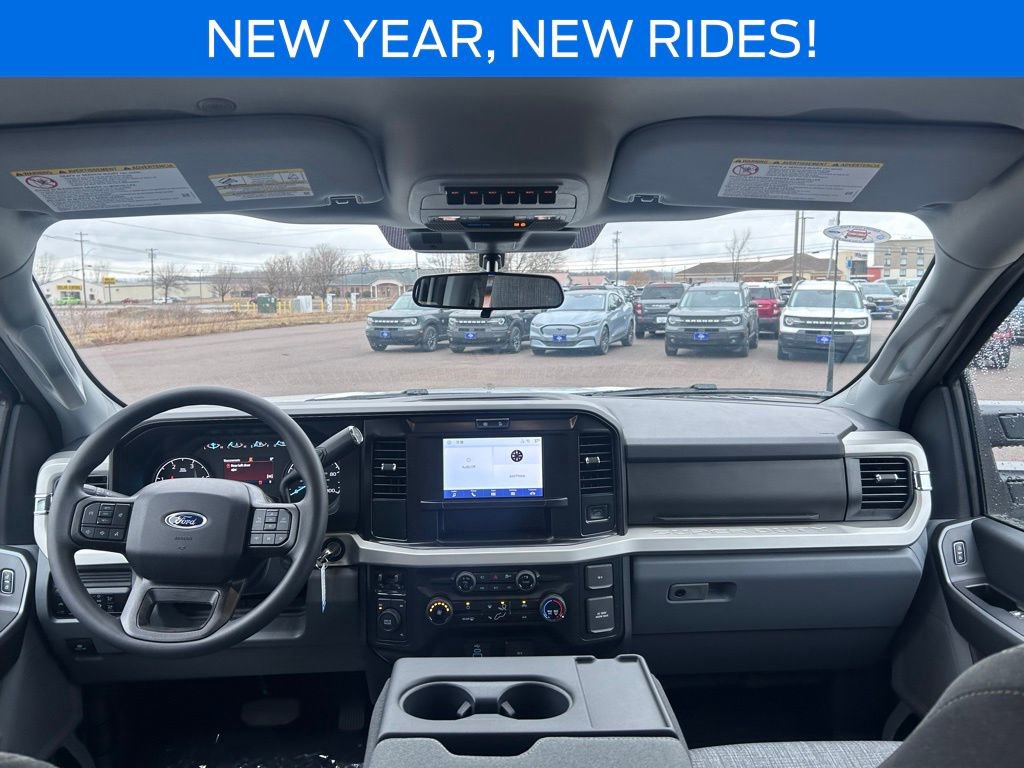 New 2026 Ford F450 XLT w/ 360-Degree Camera Package image 28