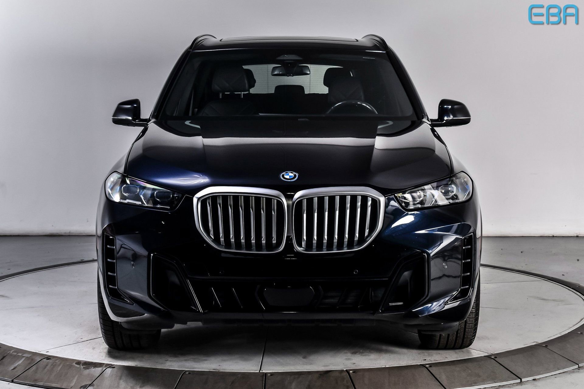 Used 2025 BMW X5 xDrive50e w/ M Sport Package AWD/4WD image 8