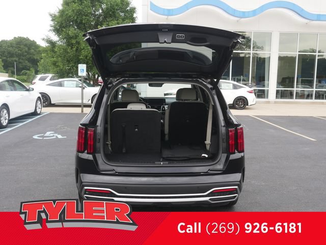 Used 2023 Kia Sorento SX Prestige AWD/4WD image 17