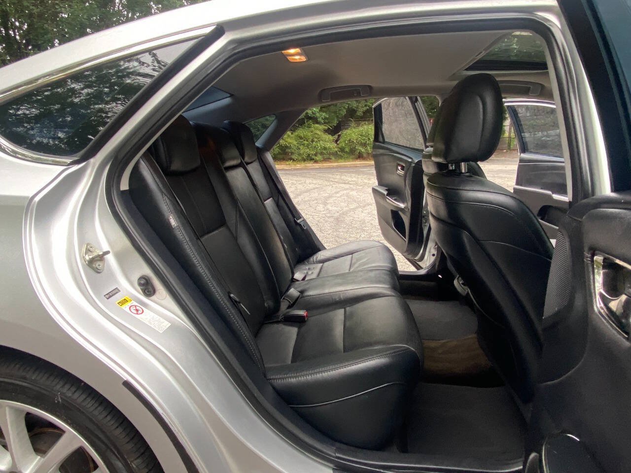 Used 2013 Toyota Avalon Limited FWD image 50