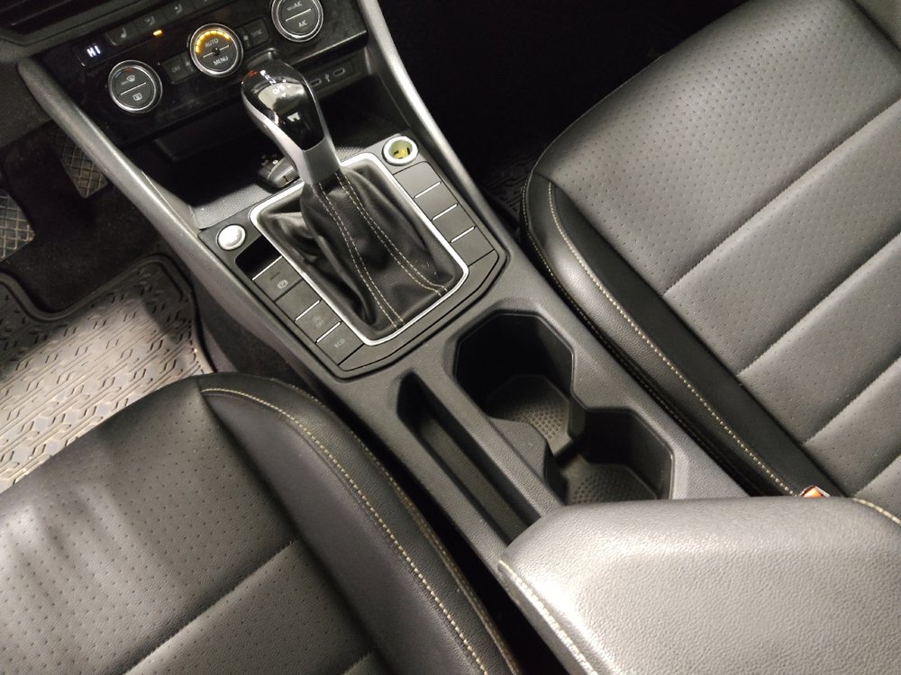 Used 2024 Volkswagen Jetta SE image 26