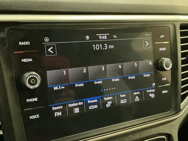 Used 2021 Volkswagen Atlas Cross Sport SE FWD image 24