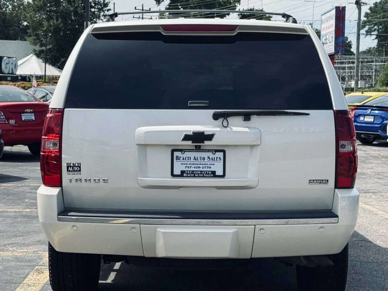 Used 2011 Chevrolet Tahoe LTZ AWD/4WD image 8