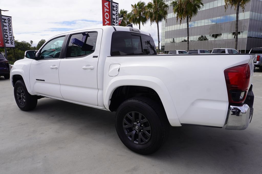Used 2023 Toyota Tacoma SR5 RWD image 5