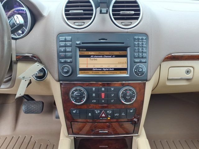 Used 2012 Mercedes-Benz GL 450 4MATIC image 9
