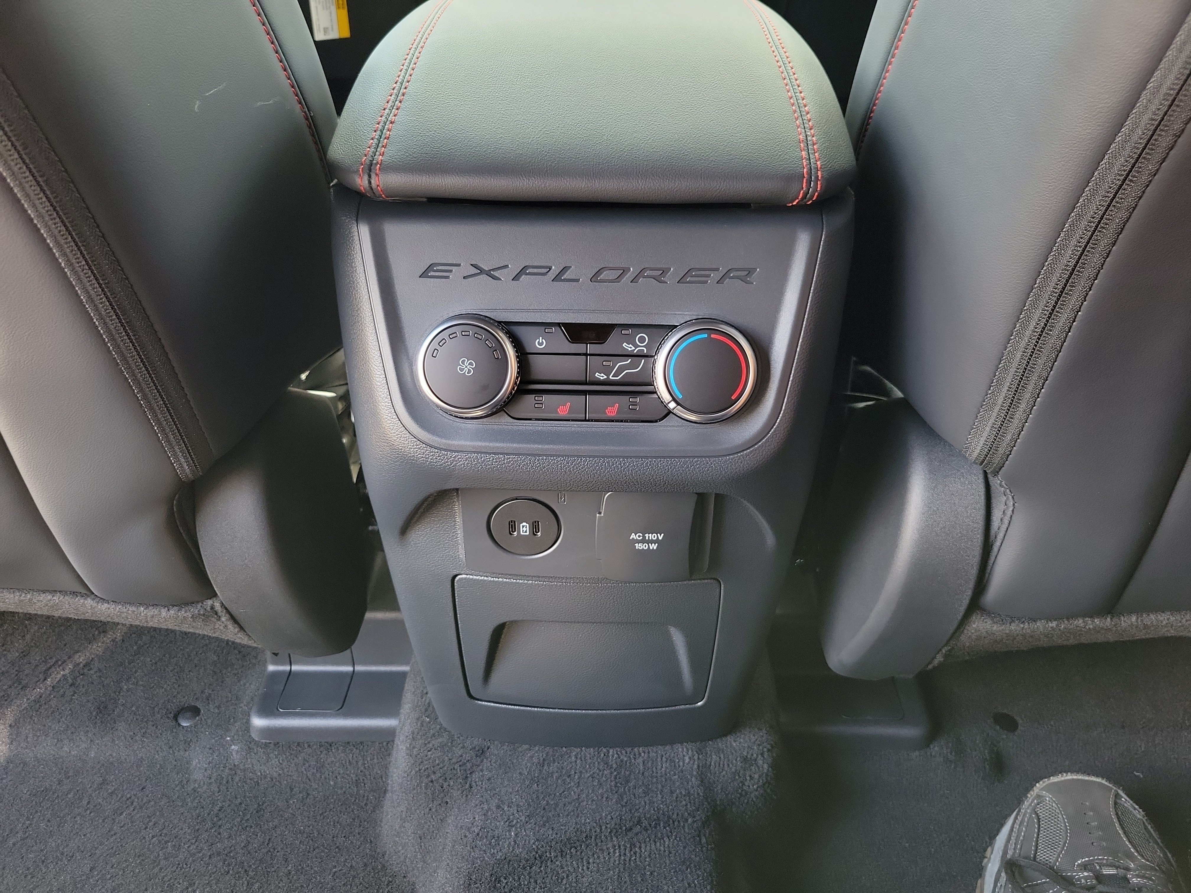 New 2027 Ford Explorer ST-Line w/ Premium Package RWD image 23