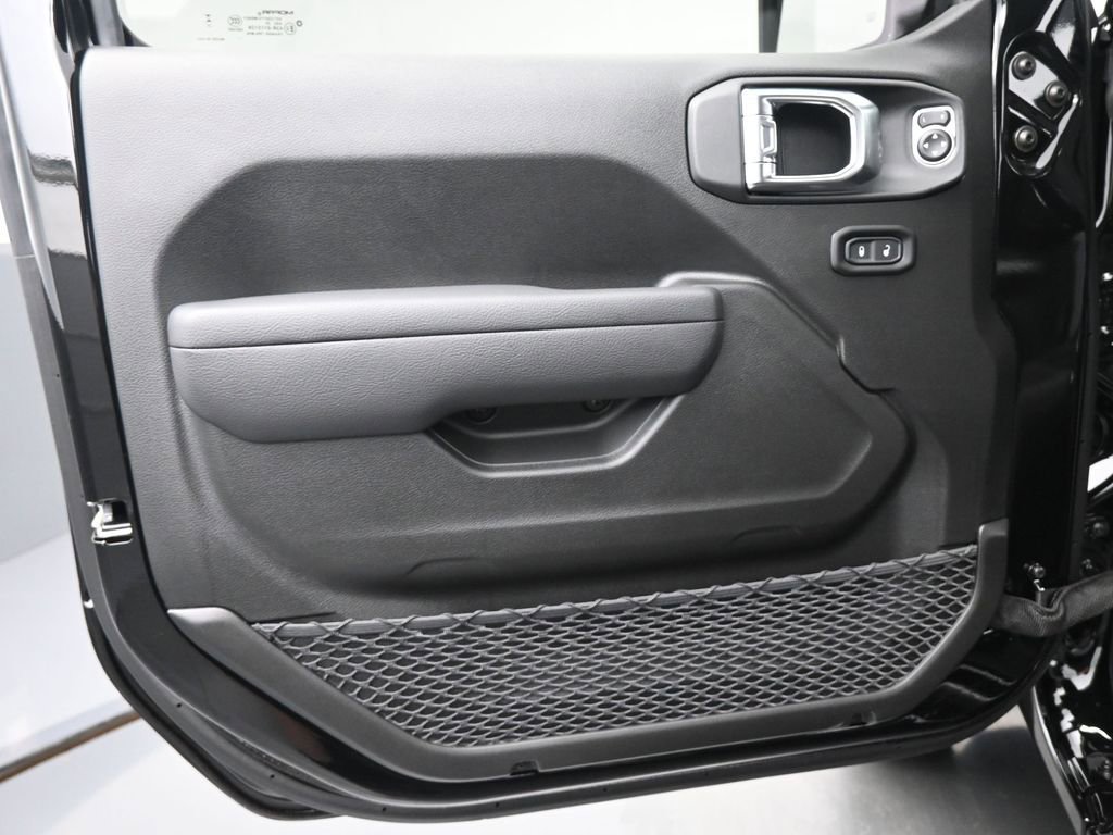 New 2025 Jeep Wrangler Sport S image 12