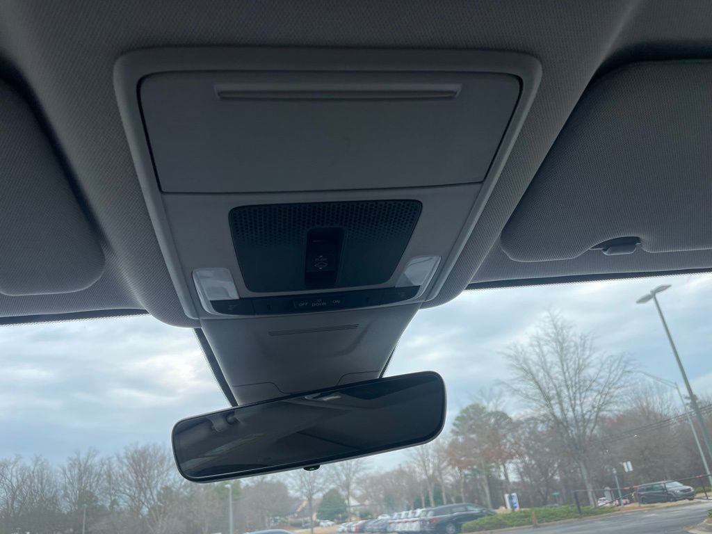 Used 2024 Honda CR-V EX-L image 16