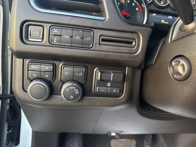 Used 2021 Chevrolet Tahoe LT w/ LT Signature Package image 20