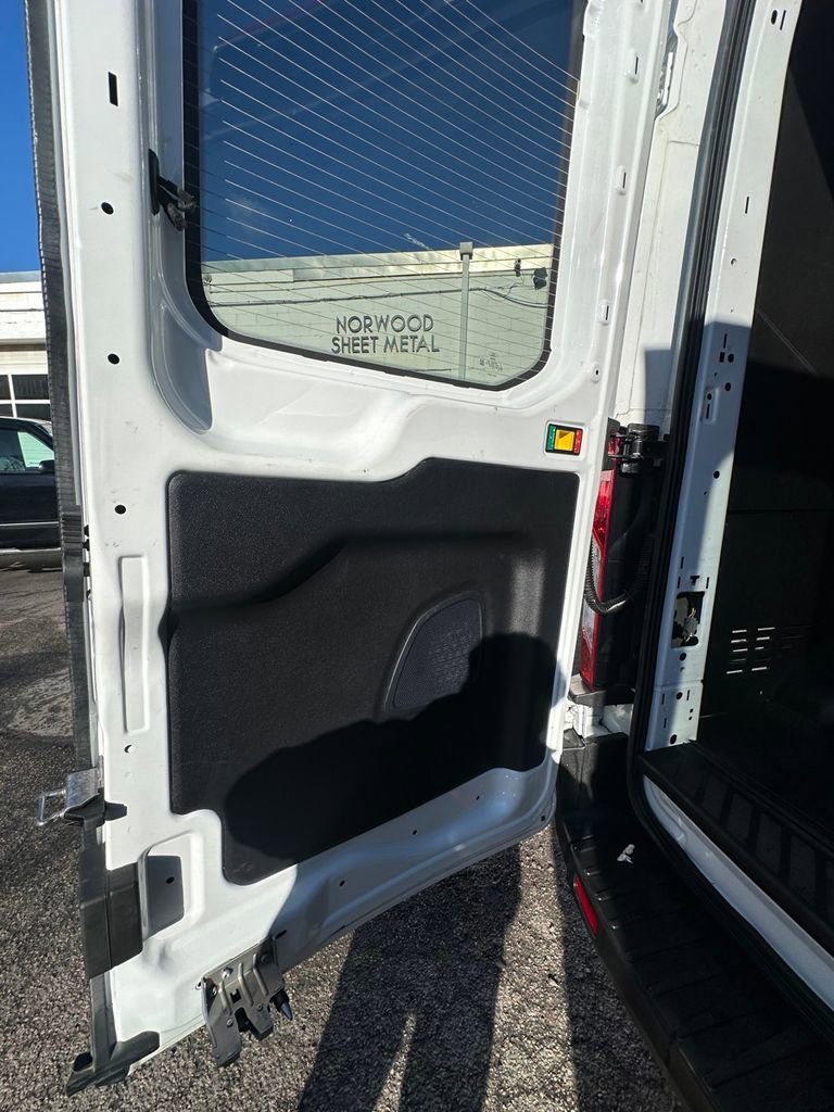 Used 2024 Ford Transit 250 148 Medium Roof Extended AWD w/ Load Area Protection Package image 19