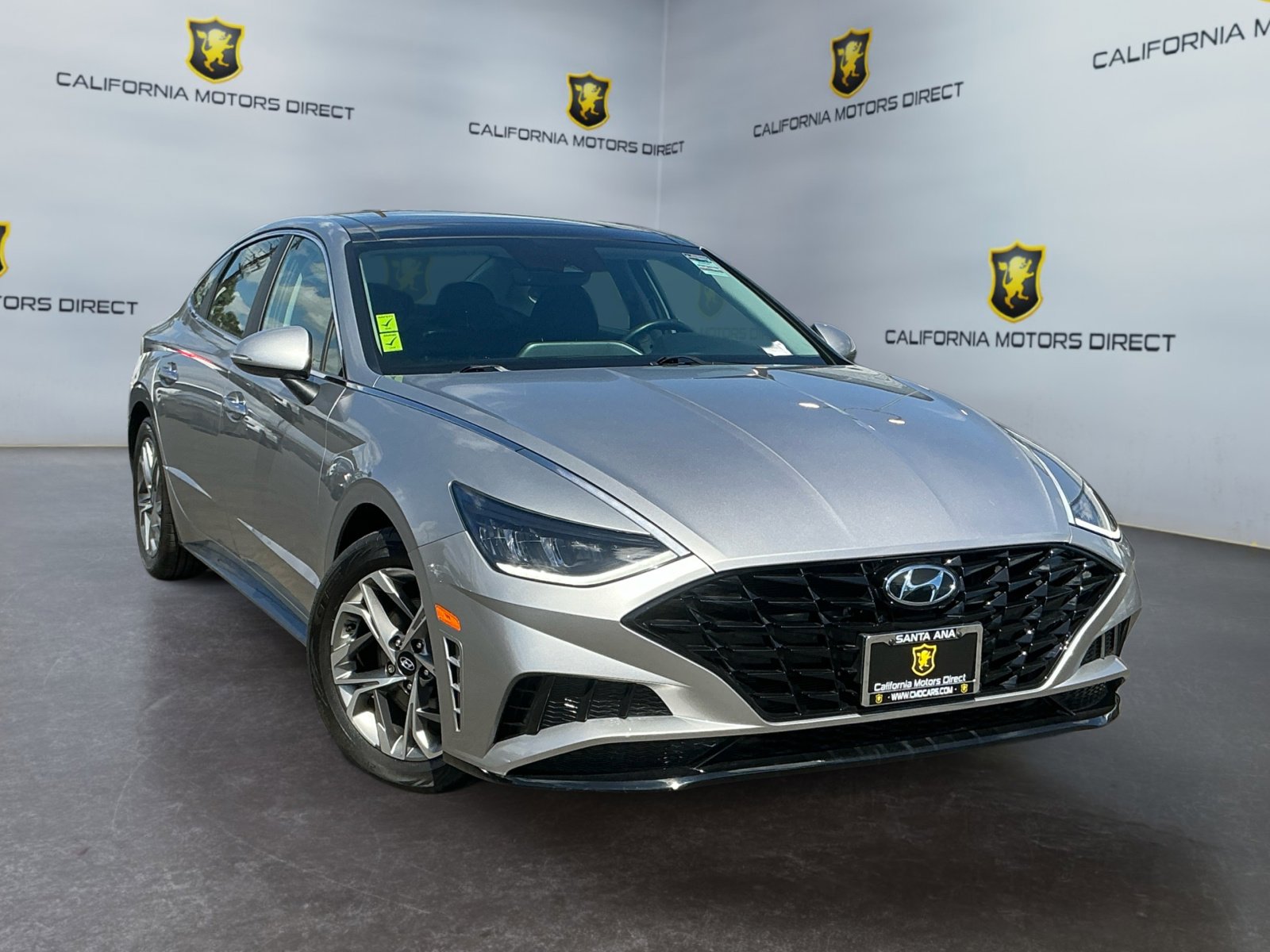 Used 2021 Hyundai Sonata SEL w/ Convenience Package FWD image 3