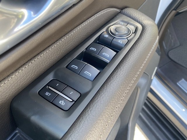 Used 2022 GMC Yukon Denali image 13