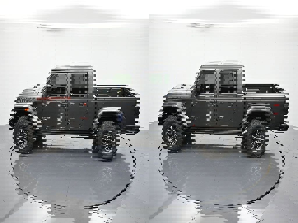 New 2025 Jeep Gladiator Mojave image 37