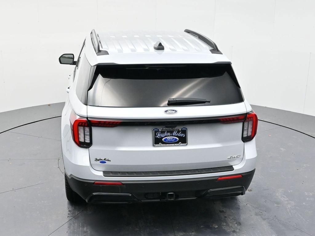 New 2026 Ford Explorer ST-Line w/ ST-Line Street Pack image 43