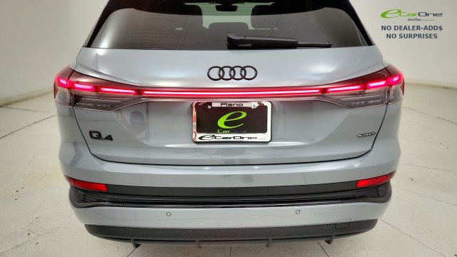 Used 2024 Audi Q4 e-tron Premium Plus w/ Premium Plus AWD/4WD image 29