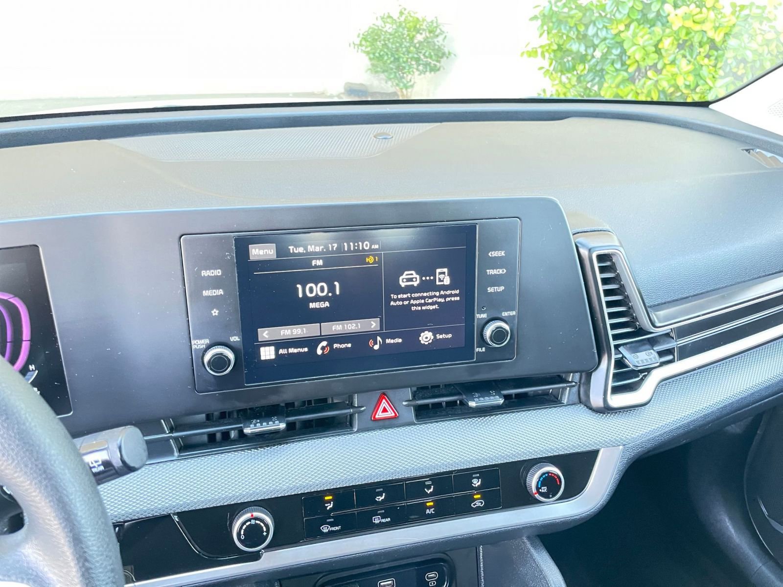 Used 2025 Kia Sportage LX image 20