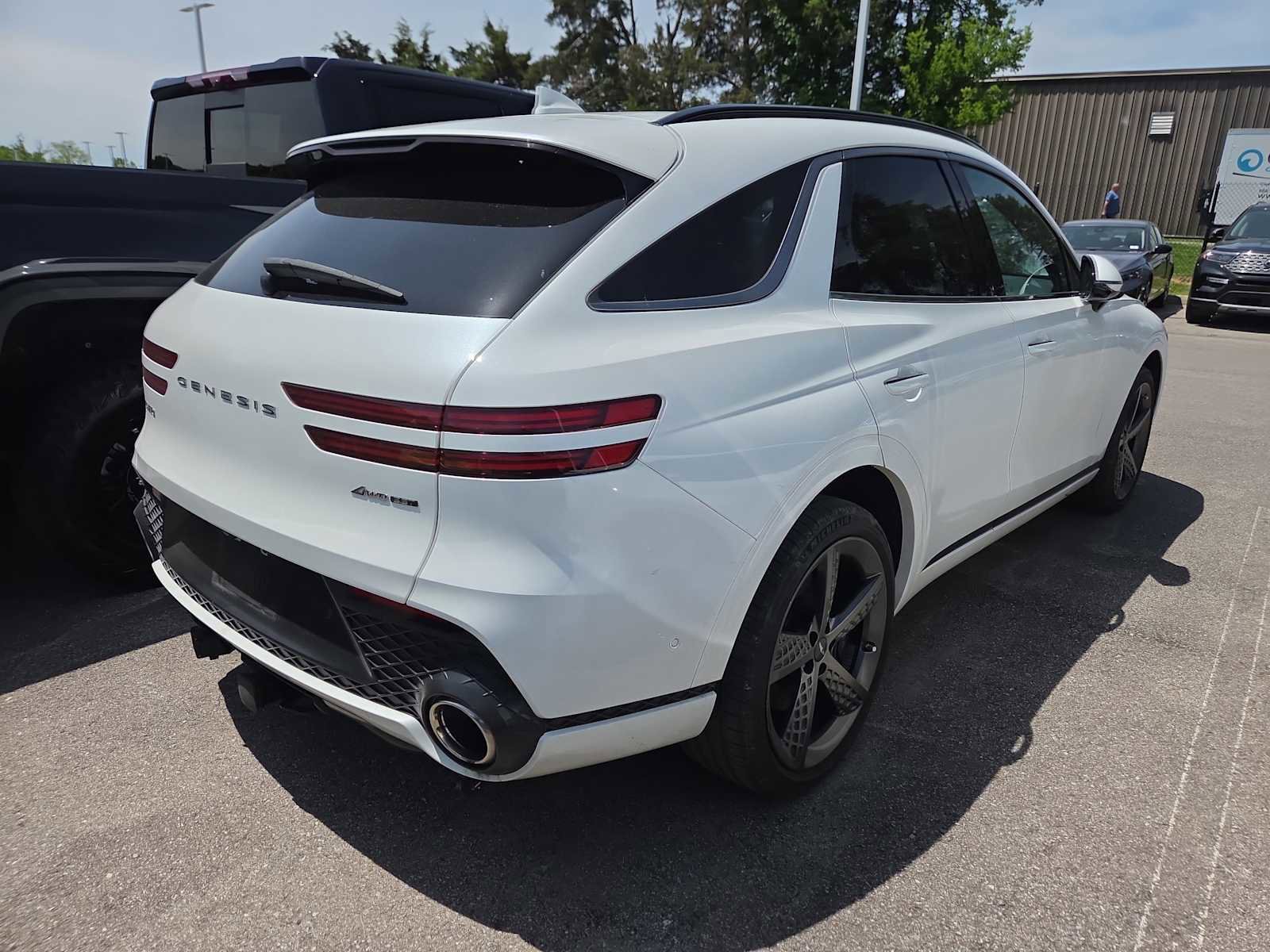 Used 2024 Genesis GV70 3.5T Sport w/ Sport Advanced Package AWD/4WD image 5
