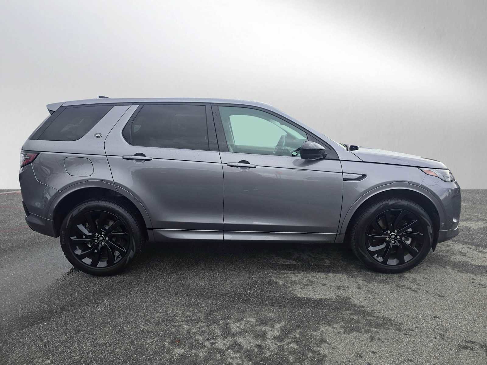 Used 2025 Land Rover Discovery Sport S AWD/4WD image 4