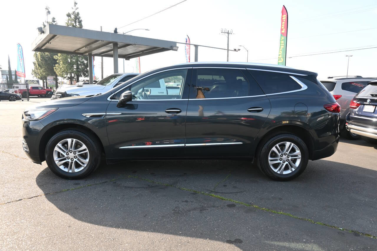 Used 2018 Buick Enclave Essence FWD image 9