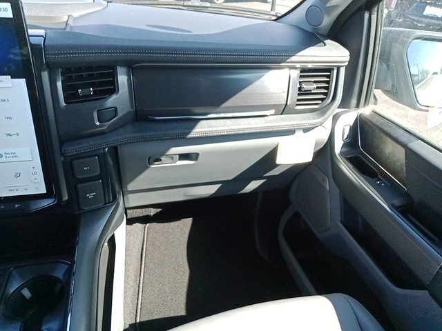 New 2025 Ford F150 Lightning Flash image 34