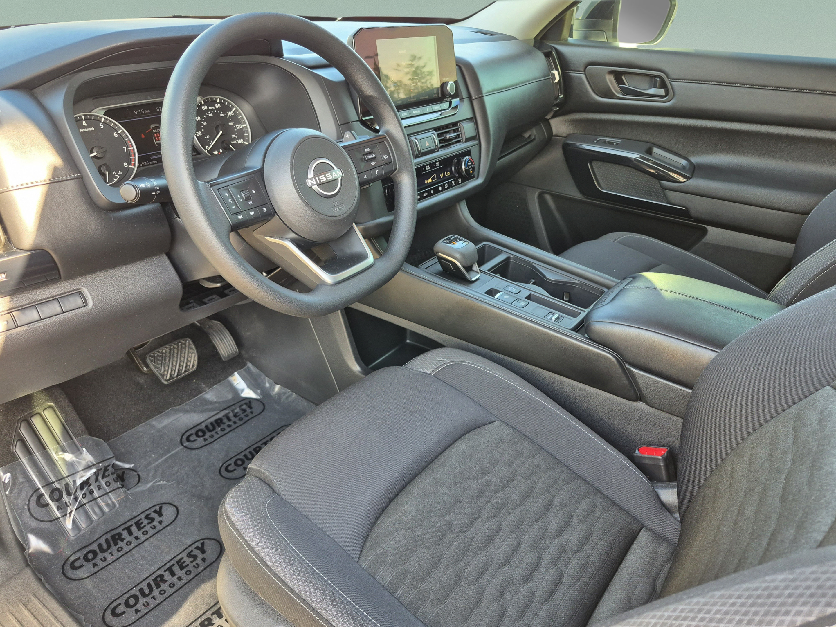 Certified 2025 Nissan Pathfinder S FWD image 22