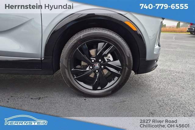Used 2024 Buick Encore GX Sport Touring w/ Comfort Package image 28